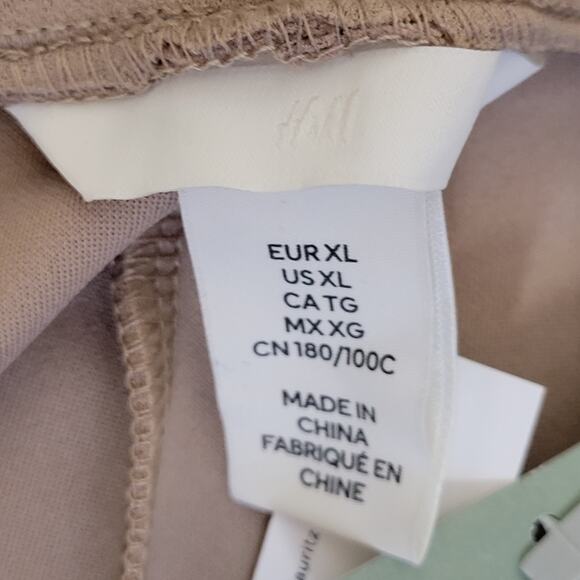 NWT  XL H&M High Waist Nautical Sailor Casual Shorts Buttons Sustainable Tan - Picture 8 of 13